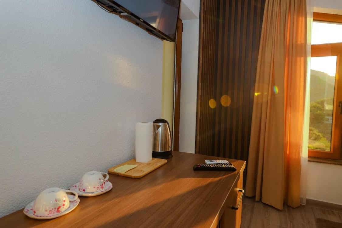Chalet Kujta Pejë Esterno foto