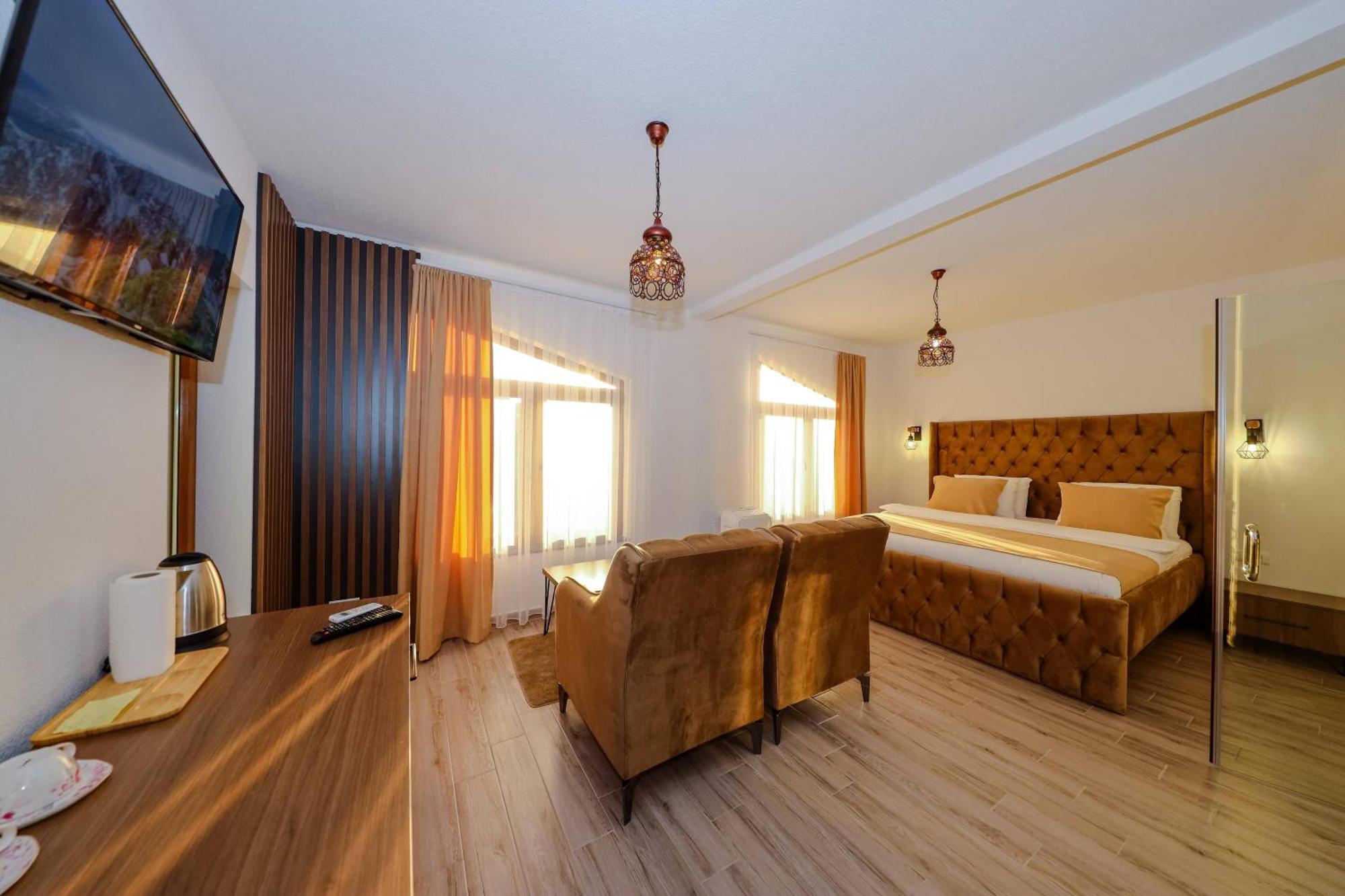 Chalet Kujta Pejë Esterno foto