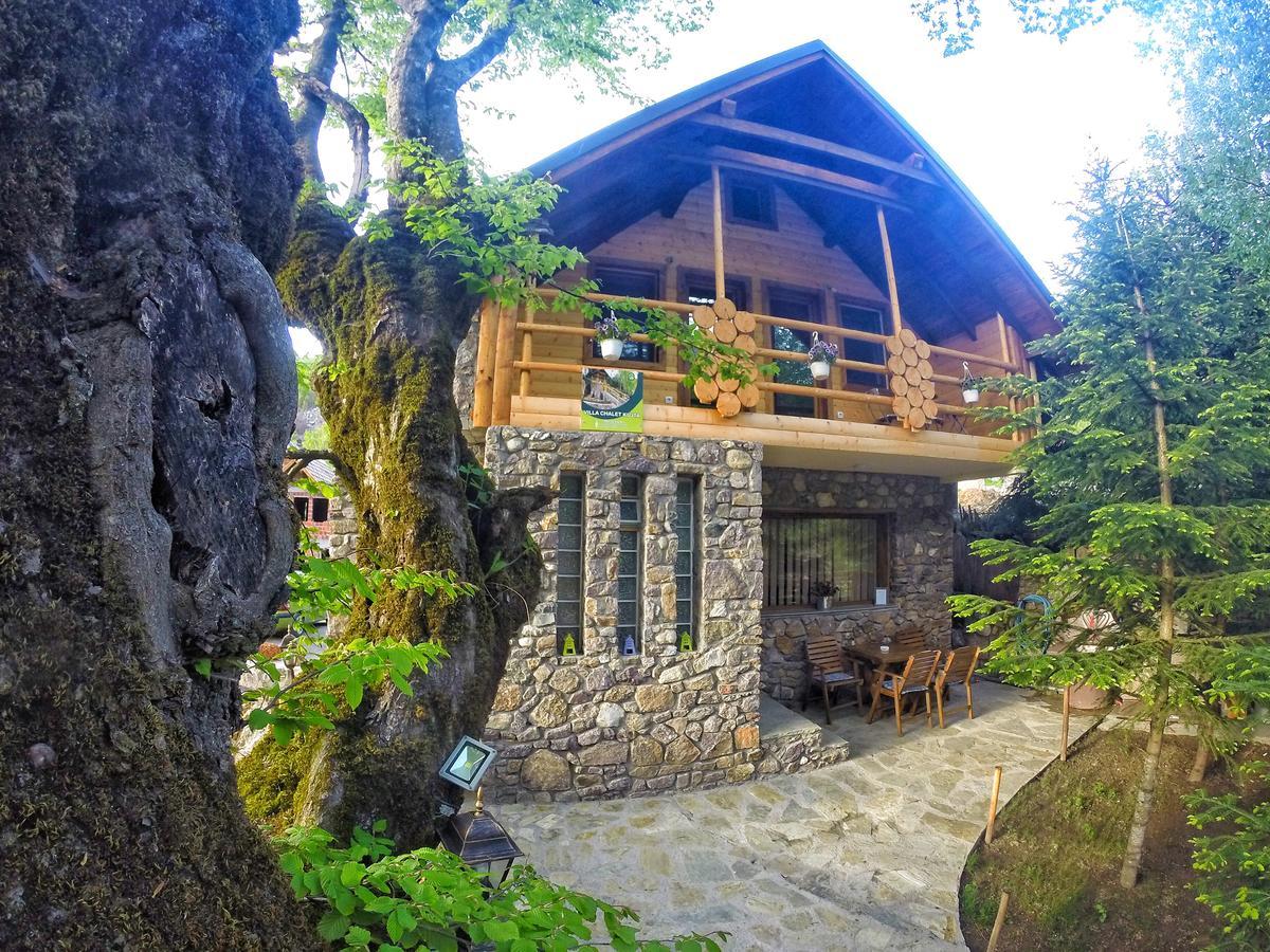 Chalet Kujta Pejë Esterno foto